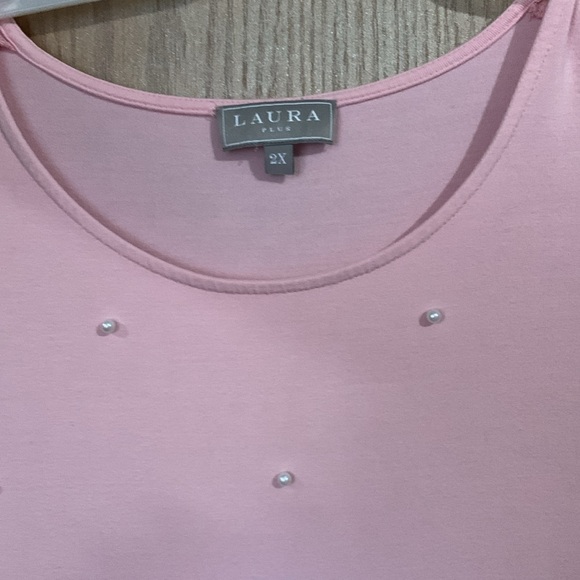 Short sleeve t-shirt with pearl embellishments on front - Picture 2 of 3